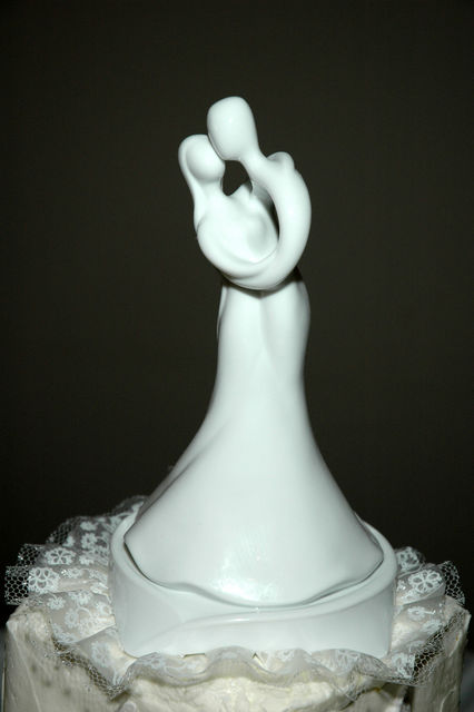 wedding cake topper