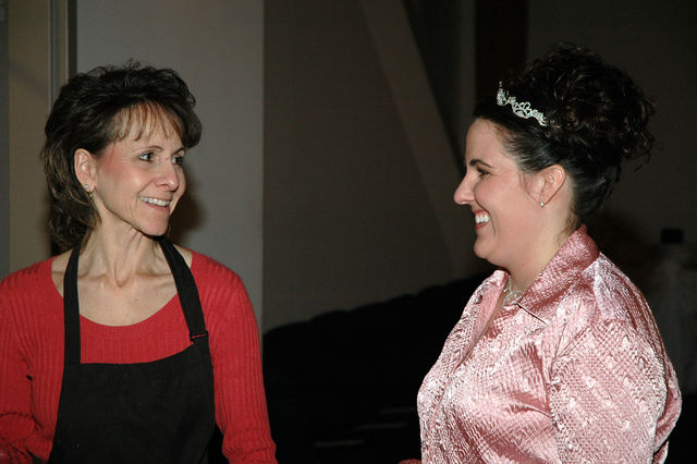 Rhonda Tait - Wedding Cake Creator