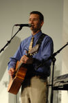 Lee Chewning leads worship