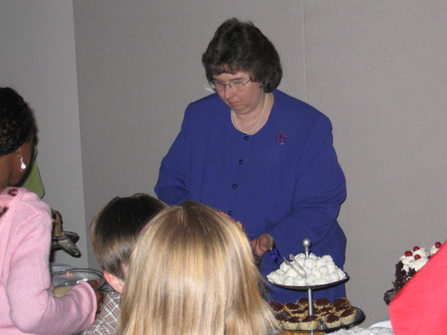 Pam Surrett (Jen's aunt)